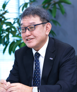 SCSK株式会社　執行役員 常務　奥原
