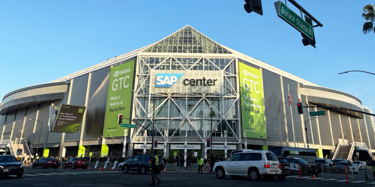 基調講演の会場となったSAPセンターの正面