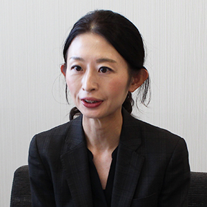 株式会社あいち銀行 ソリューション営業部 ソリューション営業グループ 調査役 鈴木 真由美 氏